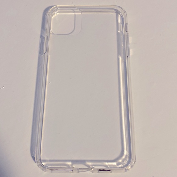 2/$20 iPhone 11 Pro Max Clear Protective Case - Picture 4 of 4